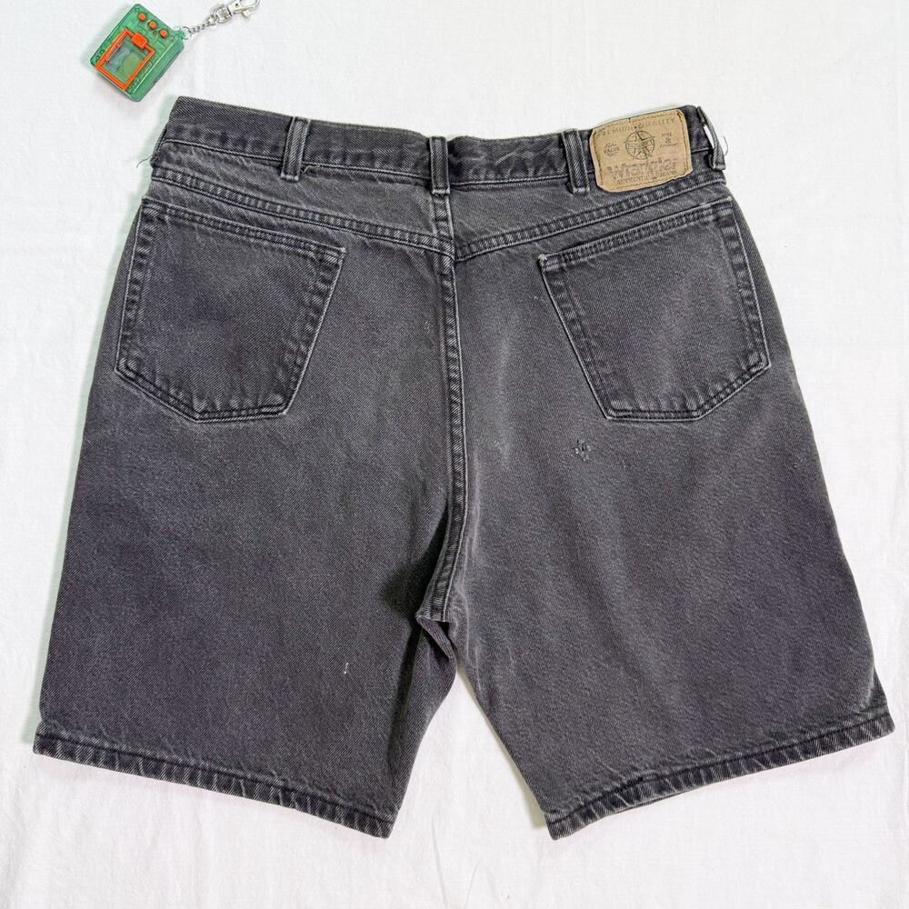 Wrangler Faded Black Denim Shorts / Jorts - 32